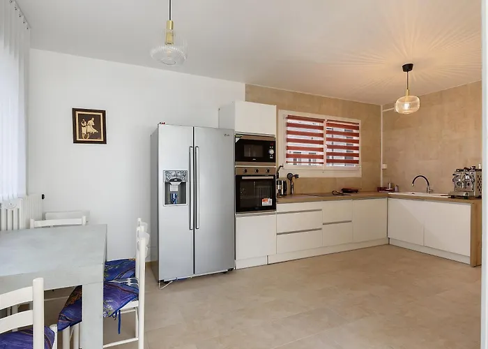 Maison Grenoblois Lägenhet